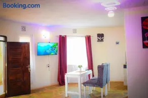 Bustani Luxury Cottages Tsavo - Image 2