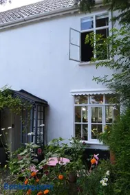 Countryside Tiny House - Image 5