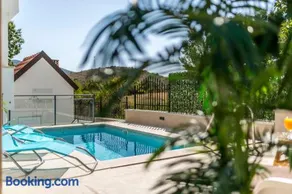 House Luce with pool - Image 4