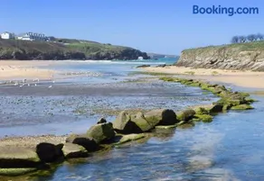 5 Star Large Farmhouse Near The Beach With Hot Tub & Sauna - Porth, Near Newquay - Image 2