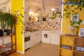 Les Comptoirs - Image 3