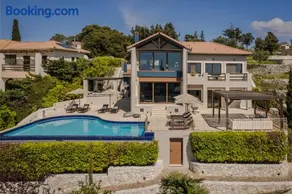 Luxury Villa Karmaniolos Fiskardo Kefalonia - Image 1