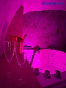 love room - SPA, détente et jeux - Image 4