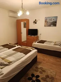 Piroska Vendégház - Image 2