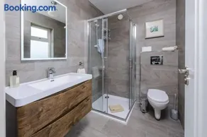 The Burrow - Image 3