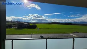 Face au Jura, appartement neuf 70m2, à 10 minutes de Genève pour 1 à 6 personnes - Image 5