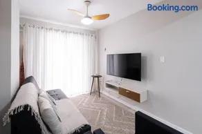 Apto a 100m da PRAIA, dois quartos, 2 bcw, sala de estar, Cozinha completa, Churrasqueira, Wi-Fi Ideal para famílias ou amigos viverem momentos inesquecíveis Reserve agora mesmo - Image 5