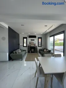 Villa Gaia - Image 2