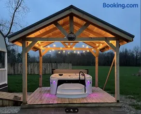 Hillenbrand Hideaway - Image 2