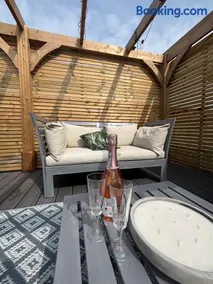 The Retreat at Greengill - Image 2