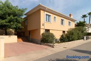 Villa Anja - Image 2