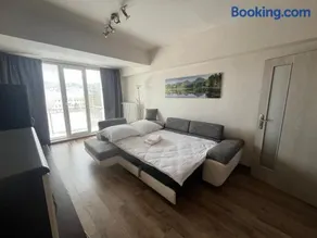PINKY SQUARE apartman - Image 3