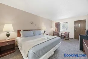Eagle Motel Suite 226 - Image 1