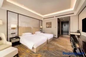 Grand New Century Hotel Binjiang Hangzhou - Image 3