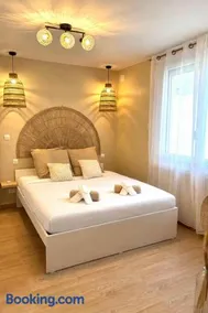 Suite Bali et sauna privé - vidéo projecteur - escapade romantique-centre - Image 1