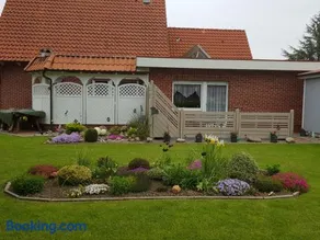 Apartamento con jardín, terraza y barbacoa | Vistas a la naturaleza - Image 4