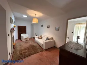 Spaziosa Casa Belvedere - 3 Minuti dal Centro di Barolo - Image 3