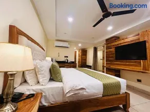 Stay With Shubham Hills View - Image 4