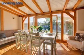 3 Bed in North Creake oc-1916 - Image 4