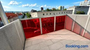 AC 2 room apartment with terrace, Prievozska - Image 3
