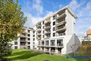 Visionary Hospitality Embrach, Zürich - Premium Apartments with Free Parking, Washer, Kitchen, Rooftop Terrace, Lounge, Bus Stop, Train Station, 15' Airport - Image 2