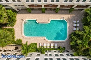 1BR Retreat with Private Terrace - Image 2