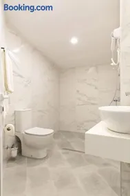 Hotel Central - Image 5