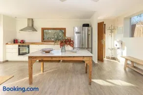 Ideal Familias, Piscina, Barbacoa y Relax - Image 2