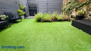 Cocon urbain avec le jardin secret - Image 2