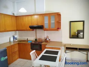 OSCAR STUDIO KALAMATA city centre - Image 2