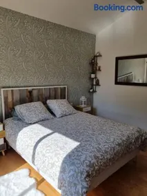 Suite Evasion - Jaccuzzi et petit déjeuner - Image 2