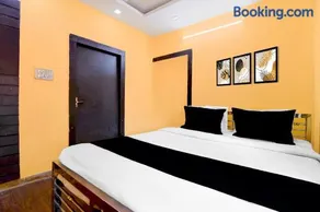 Hotel O Sashi Residency - Image 1