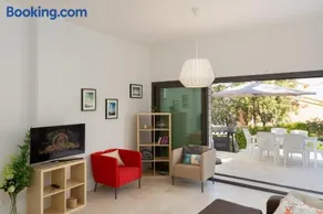 VILLA MANAVA - Image 2