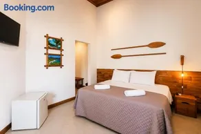 Monalisa Guesthouse Pé na Areia Ilhabela - Image 3