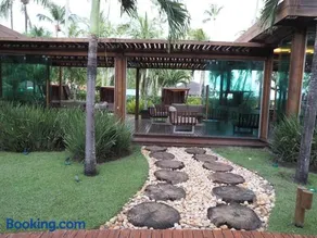 Amura Carneiros Beachfront Flat 201B - Image 5