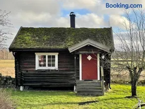 Backgårdens Timmerstuga - Image 1