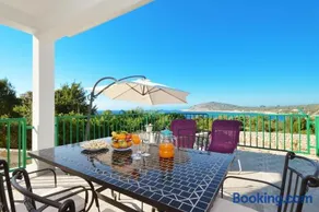 Holiday Home Paradiso - Image 2