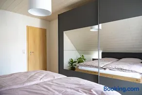 Große Ferienoase mit Burgbergblick (ideal für Familien) - Image 2
