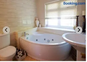 Beautiful Dorset Holiday Home in private grounds - Image 3