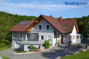 Gästehaus Waldblick - Image 1