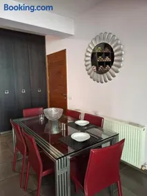 Beautiful Apartment Downtown Nicosia - Image 5