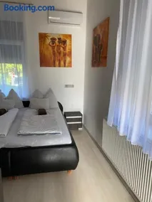 Varkerulet Apartman - Image 2