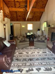 New River mountain cabin with reduced cleaning fee - Image 1