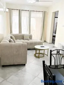Zuri Homes 3 B - Image 3