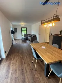 Ferienwohnung Am Kreuzberg - Image 2