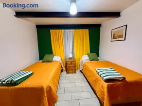 La Casa Amarilla - Image 3