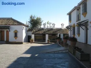 Charming House in Hornachuelos with Shared Pool - Image 3