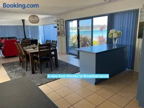 Frogmouth Cottage- Live on The Beach Experience - Image 5