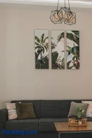 Niaros' House - Image 3