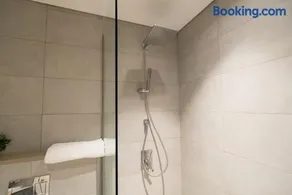 Studio in Aljada near to the Boulevard by Stay Bnb - Image 5